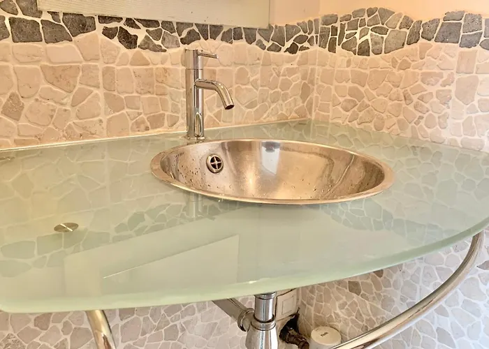 #bn The Blue Song Marcelin Berthelot Tramway דירה